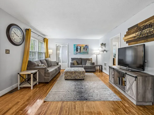 106 S Germantown Rd, Chattanooga, TN 37411