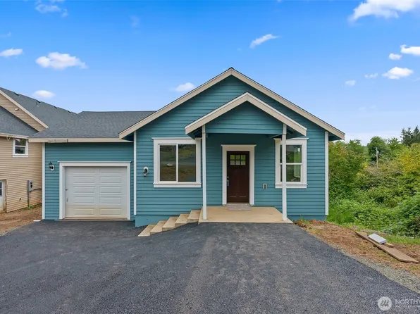 945 Barnhart Street, Raymond, WA 98577