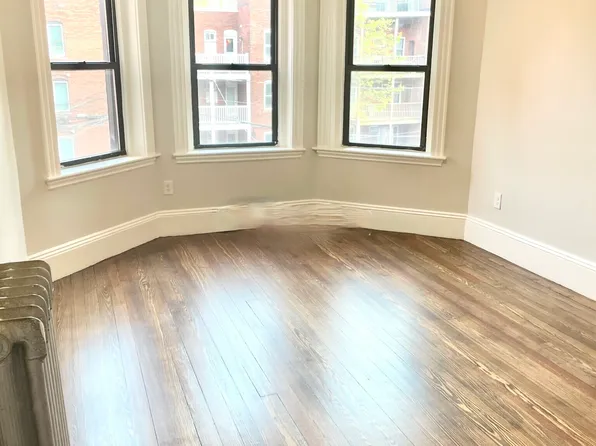 1855 Beacon St #2, Brookline, MA 02445