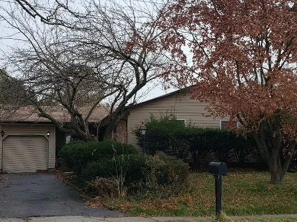 467 American Blvd, Brentwood, NY 11717