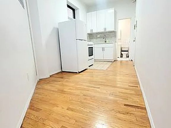 3rd image of 217 Avenue A #4F