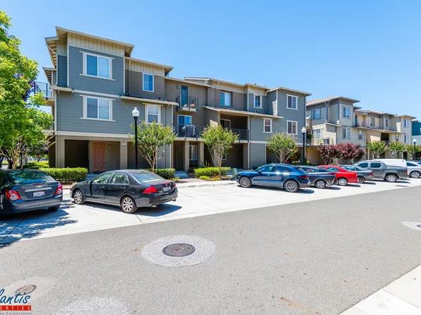 887 Sakura Dr, San Jose, CA 95112