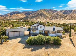 10520 Cima Mesa Rd, Juniper Hills, CA 93543