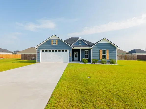 3839 Renee Pl, Hahira, GA 31632
