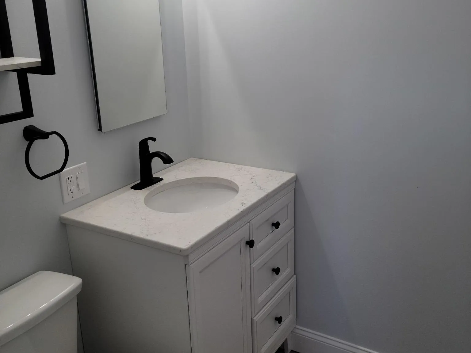 2 bed, 850 sqft, $1,100 — Photo 3