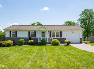 611 Arlington Dr, Knoxville, TN 37934