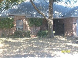 1840 Kings Canyon Cir, Fort Worth, TX 76134