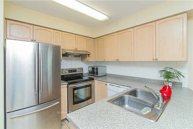 5508 Yonge St #1108 — Photo 3