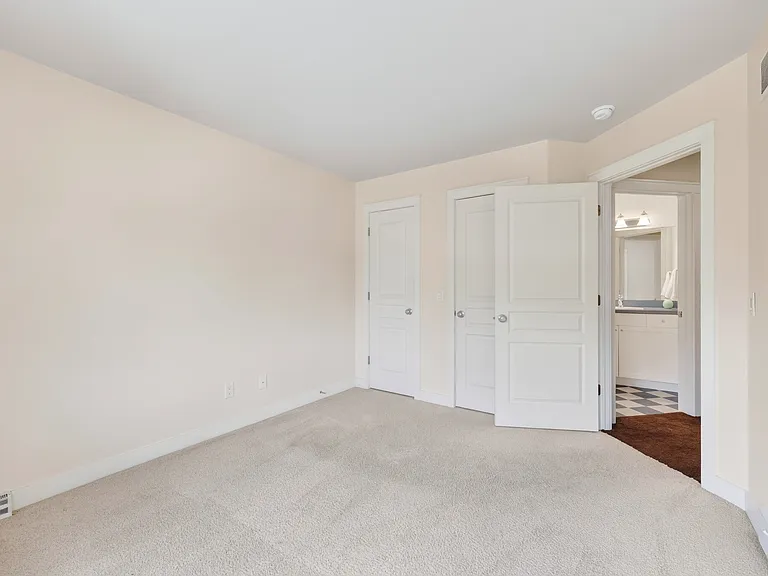 1600 Kohler Ct — Photo 7