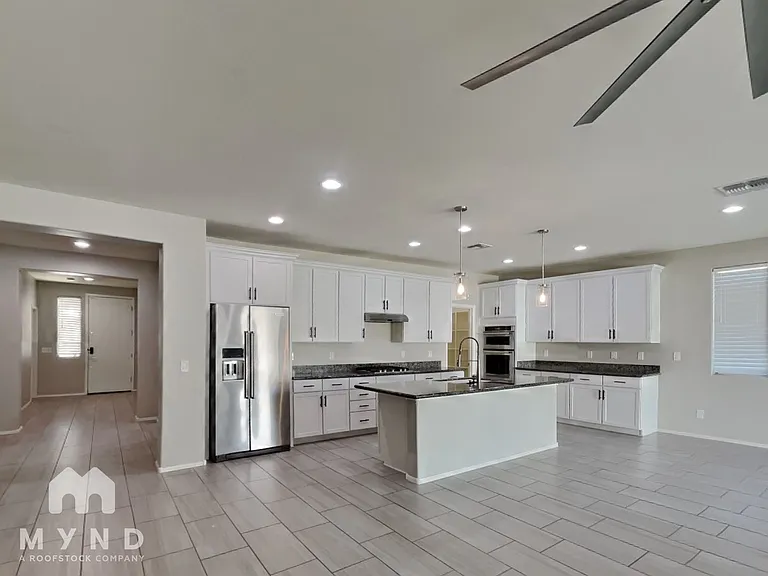 22592 E Via Estancia — Photo 4