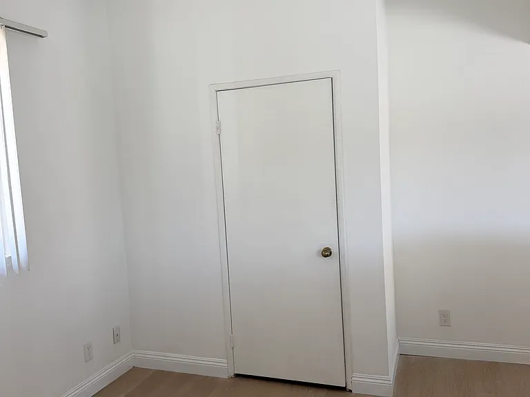 Upstairs Room/Closet
