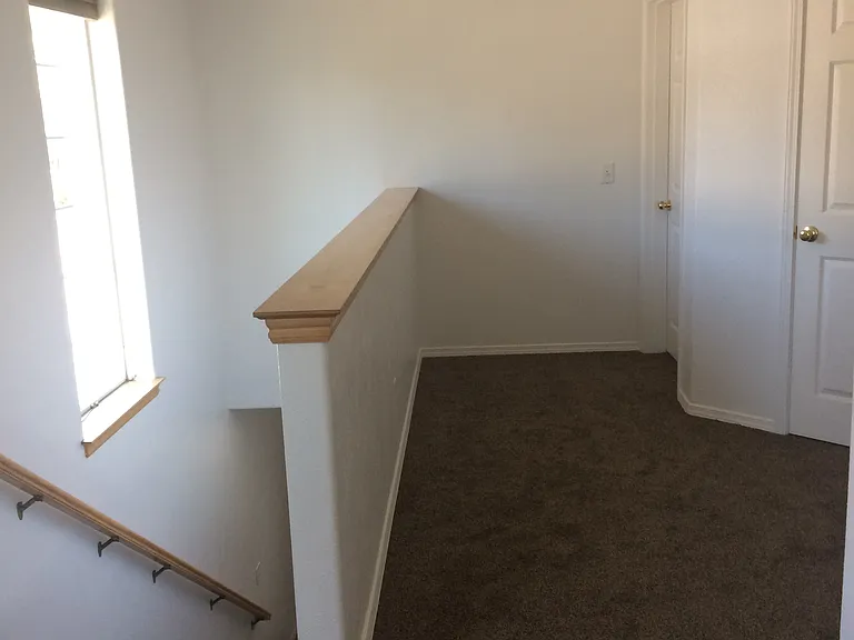 1/2 Pioneer Rd — Photo 10