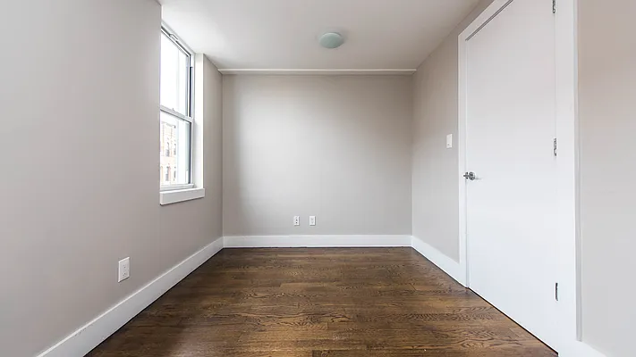 Rented by Nooklyn NYC LLC | media 35