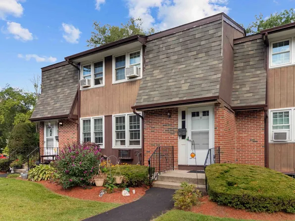 Plymouth Village Apartments