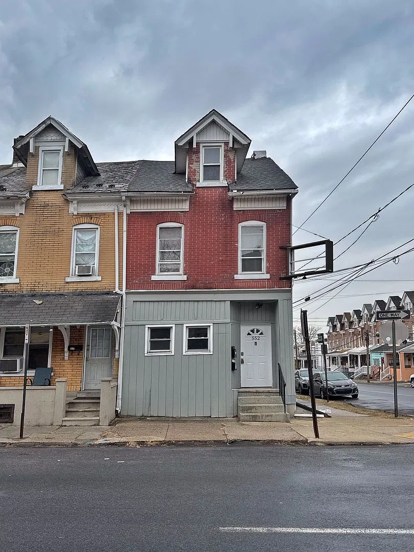 552 N. 10th Street — Photo 1