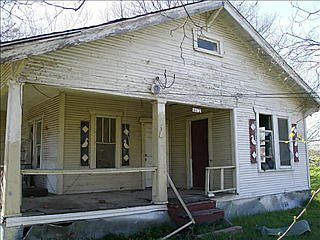 1st image of 612 S 18th St