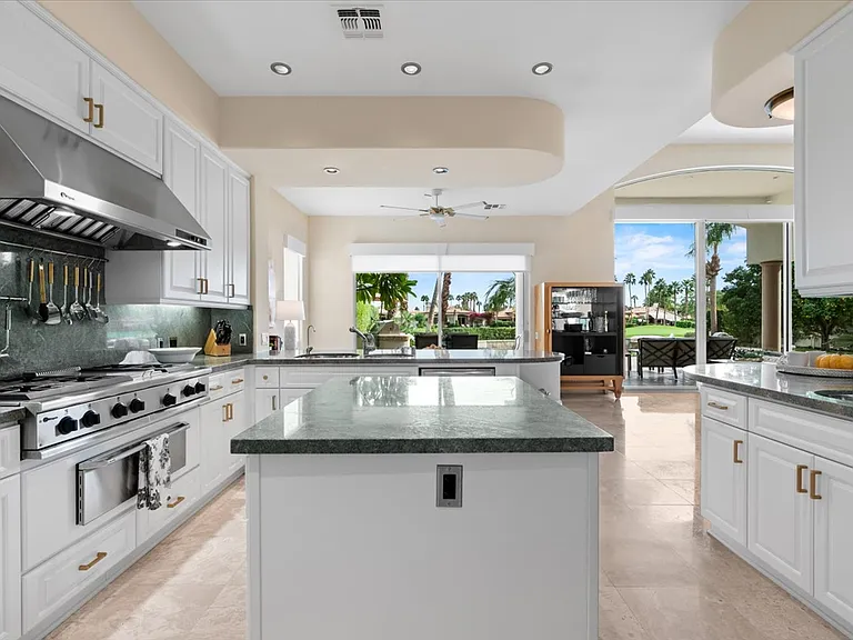 49584 Montana Way — Photo 10