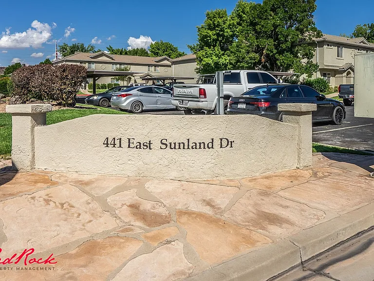 441 E Sunland Dr #6 — Photo 7
