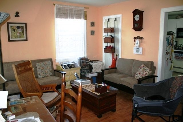 2nd image of 1504 W James St