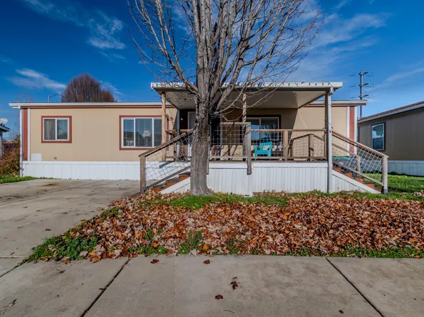 10 E South Stage Rd Spc 101, Medford, OR 97501