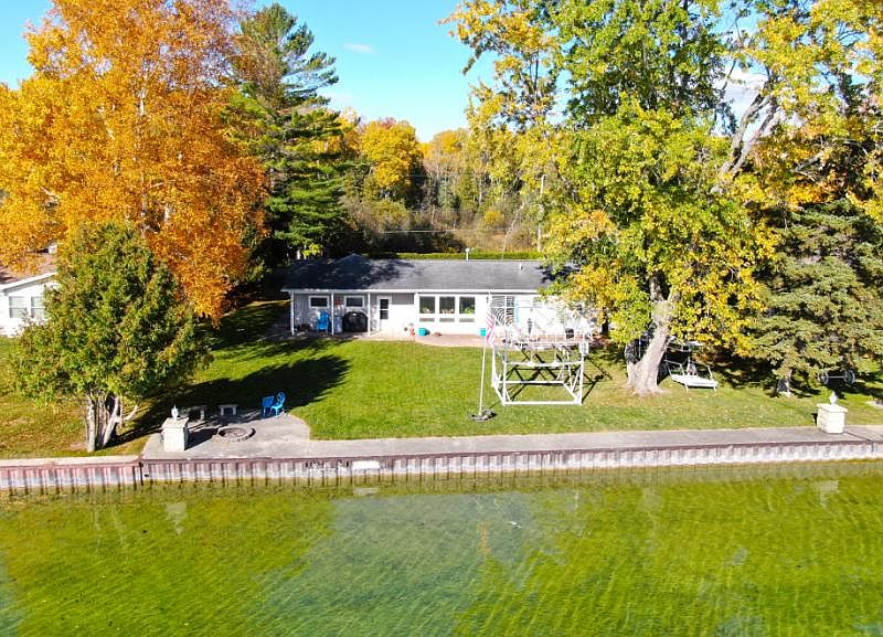 5940 Cedar Dr, Hubbard Lake, MI 49747 Zillow