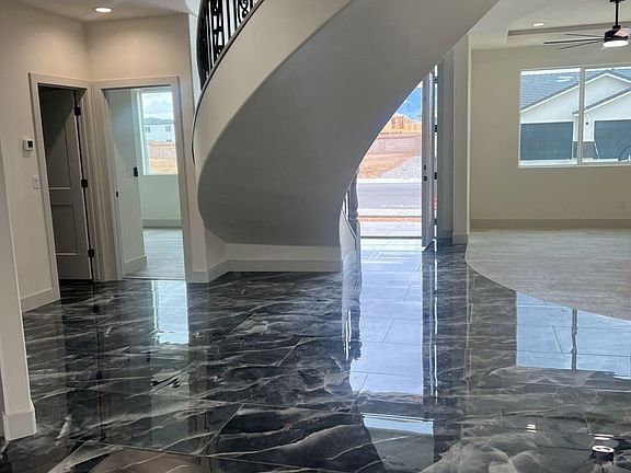 5th image of 325 Ralston Rd