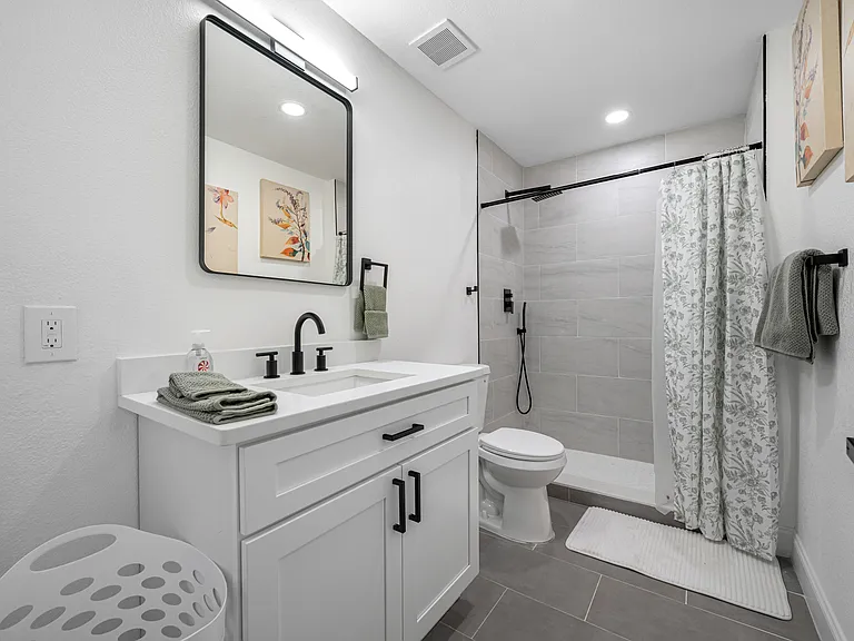 4737 W Oklahoma Ave #3 — Photo 15