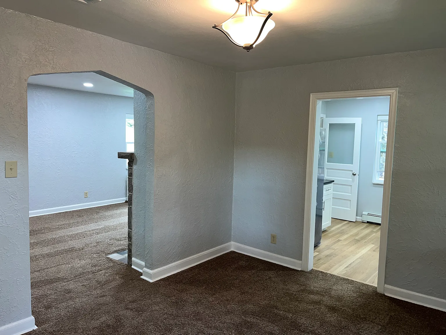 3 bed, 1627 sqft, $1,600 — Photo 3