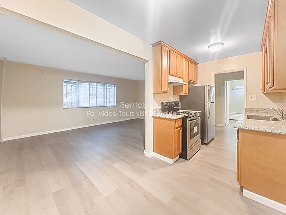 5th image of 888 Berry Ave #104