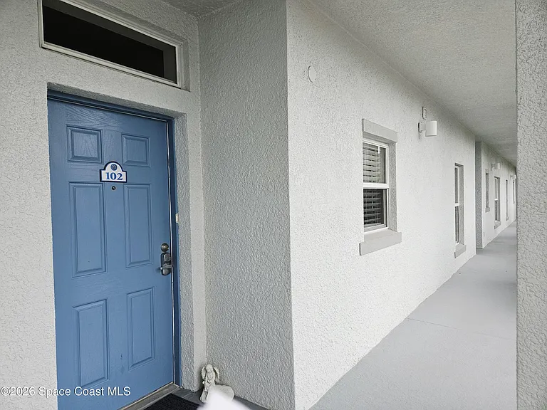 180 Portside Ave #102 — Photo 2