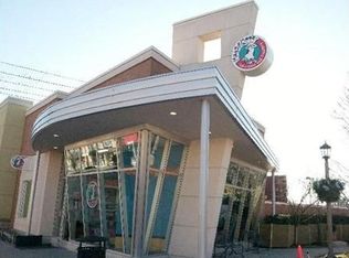 158 N Adams Rd, Rochester Hills, MI 48309