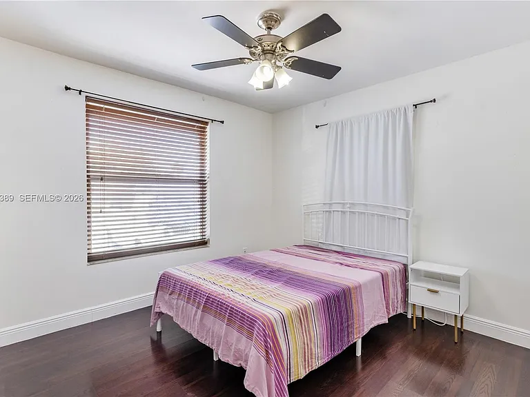 19323 Carolina Cir — Photo 12