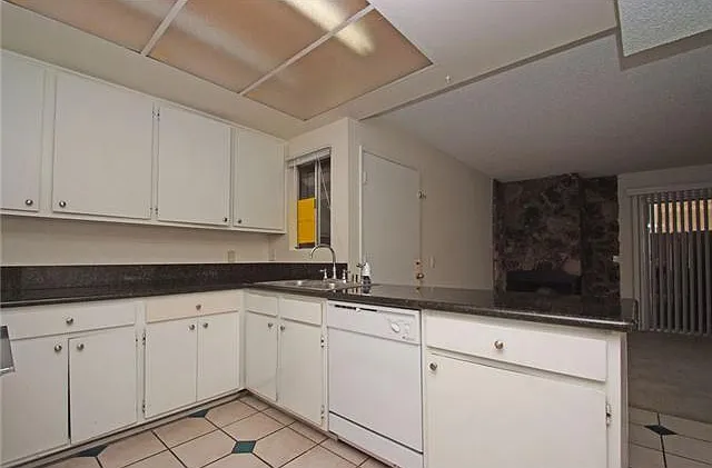 475 N Midway Dr #148 — Photo 5