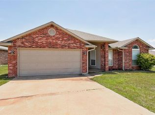 2600 SE 93rd St, Moore, OK 73160