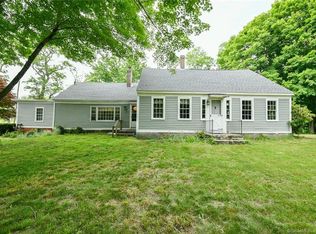 10 Tuckie Rd, Windham, CT 06280