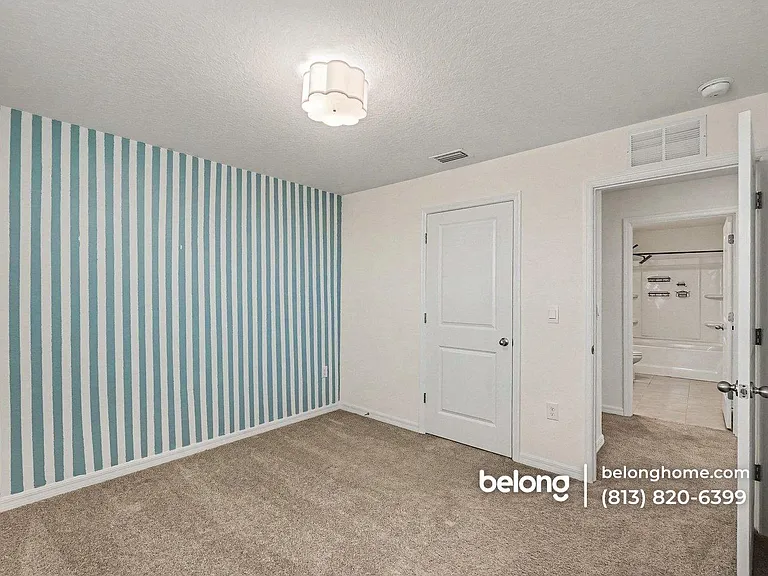 10219 Charlotte Dr — Photo 11