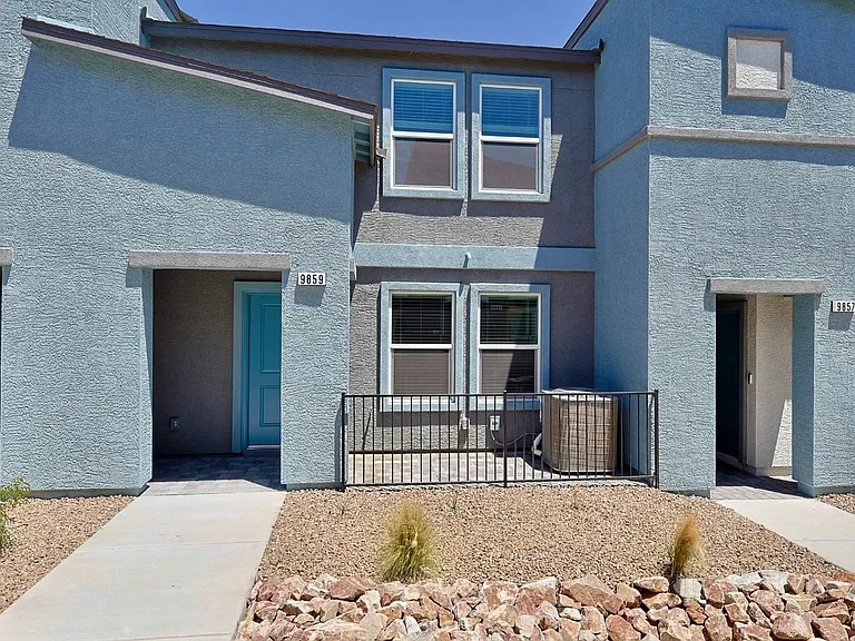9859 Hidden Pass Ave — Photo 1