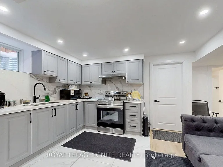 1572 Honey Locust Pl #BASEMENT — Photo 3