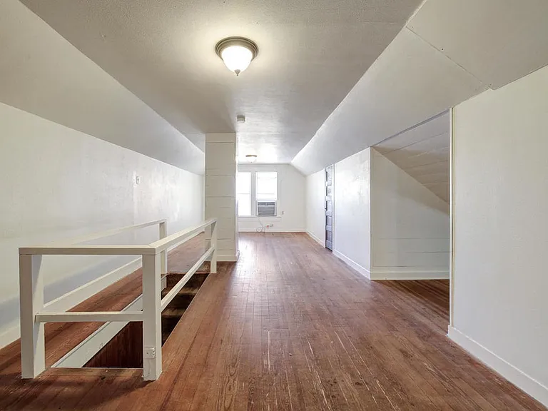 903 Shoal Cliff Ct — Photo 37
