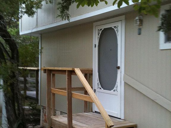 3rd image of 14713 Arrowhead Dr