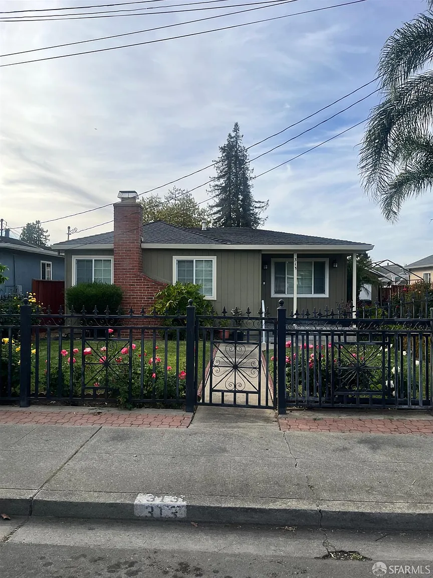 313 Dumbarton Ave photo 1