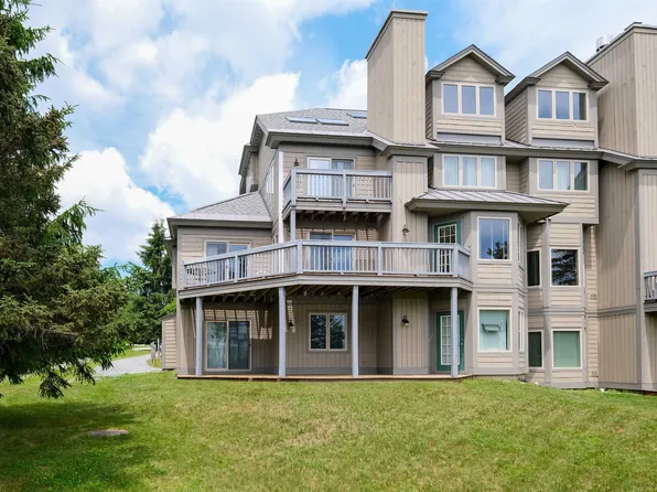 17 Daybreak Drive #F205, Ludlow, VT 05149