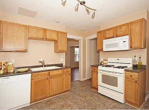 2nd image of 3405 5th Ave S