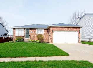 50 Babbette Dr, Depew, NY 14043