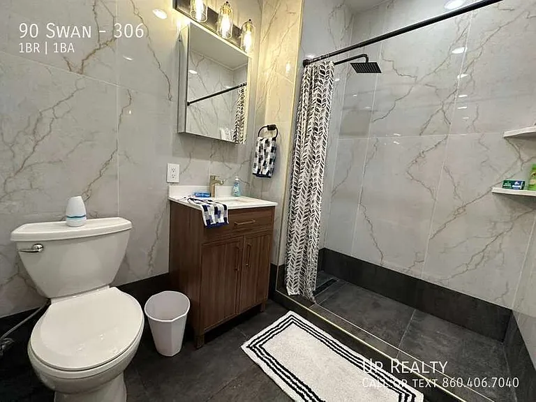 90 N Swan St #306 — Photo 66