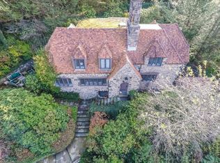 10 Hemlock Rd, Bronxville, NY 10708