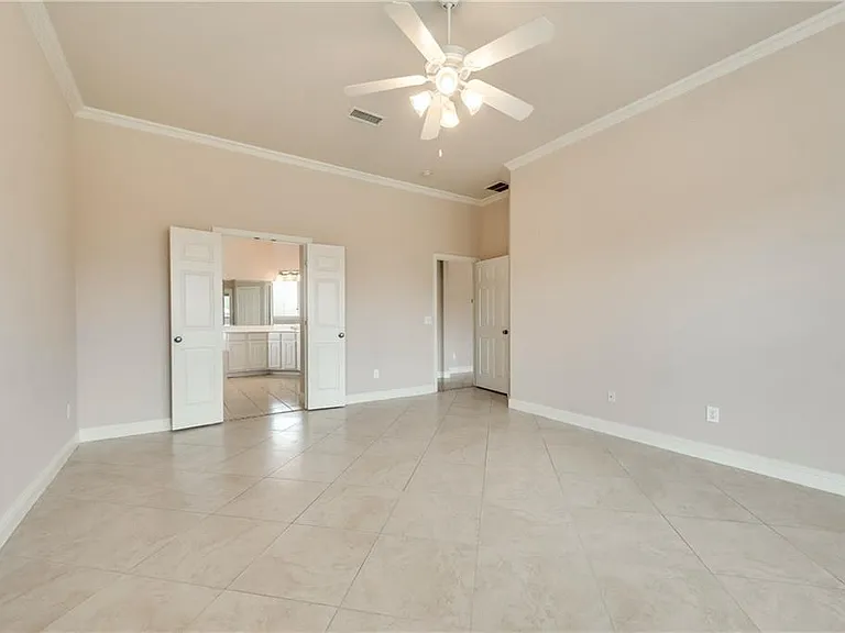 434 Teagarden Ct — Photo 19