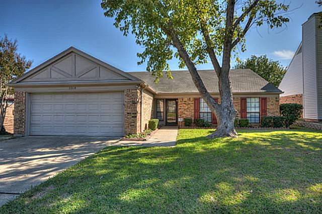 1st image of 2218 Country Oaks Dr