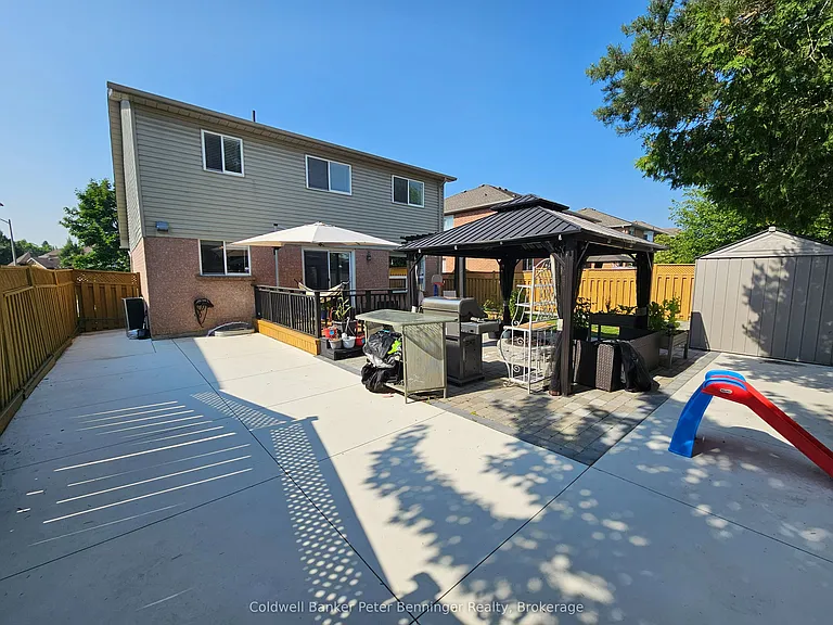 20 Bird Ct — Photo 35