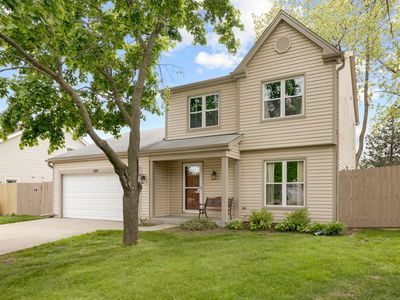 585 Kensington Ct, Roselle, IL, 60172